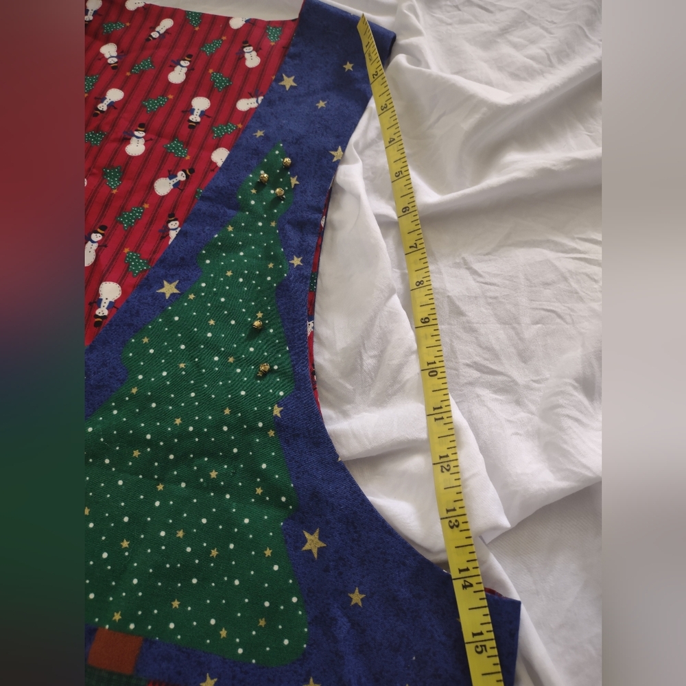 Vintage Christmas Vest Patchwork Reversible Holiday Multicolor 1990s Bell accent - Picture 7 of 7